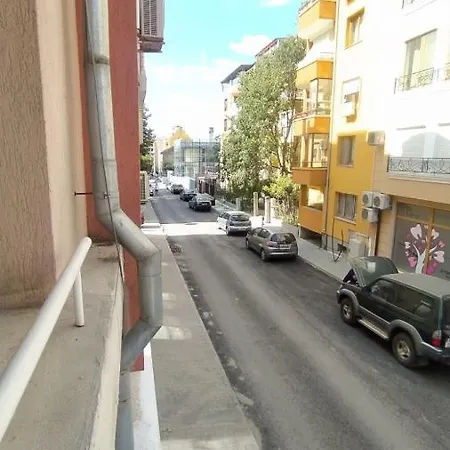 Apartment Апартамент Александр 2 Burgas